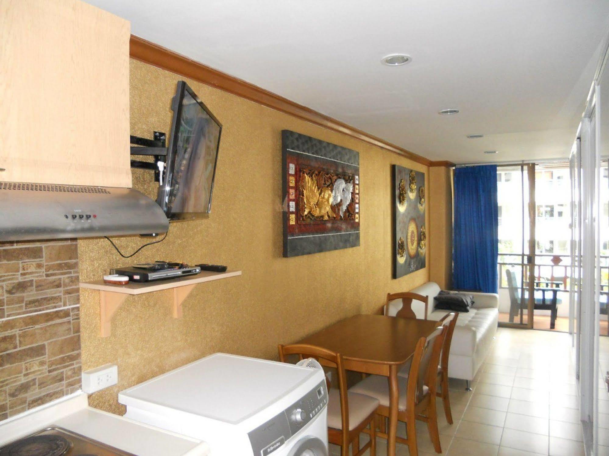 Jomtien Good Luck Apartment Exterior photo